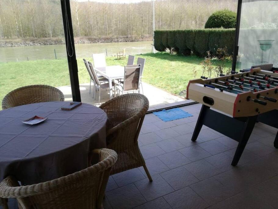 Maison Bucolique A Anhee, Vue Meuse Et Falaises Villa Ngoại thất bức ảnh